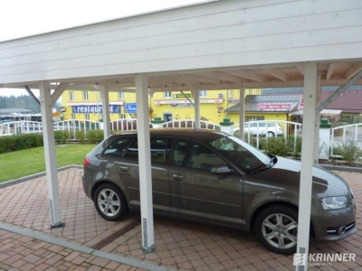 prístrešok pre auto