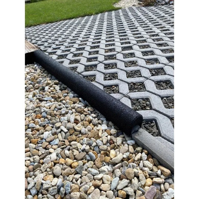 Gumový kryt obrubníka zelený