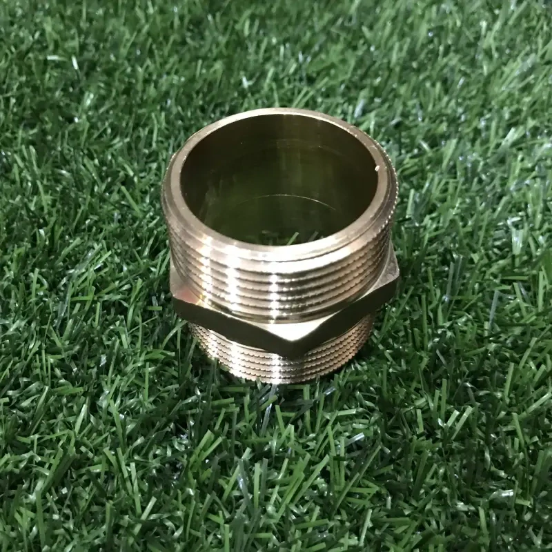 Mosadzná spojka 5/4" VOZ - 5/4" VOZ