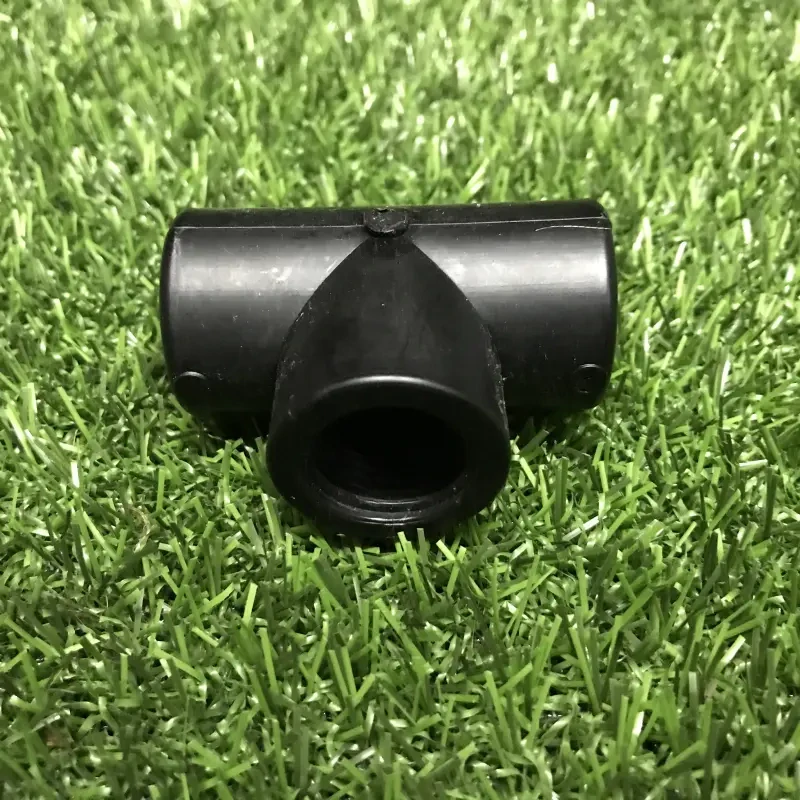 Plastový T-kus 1/2" VNZ