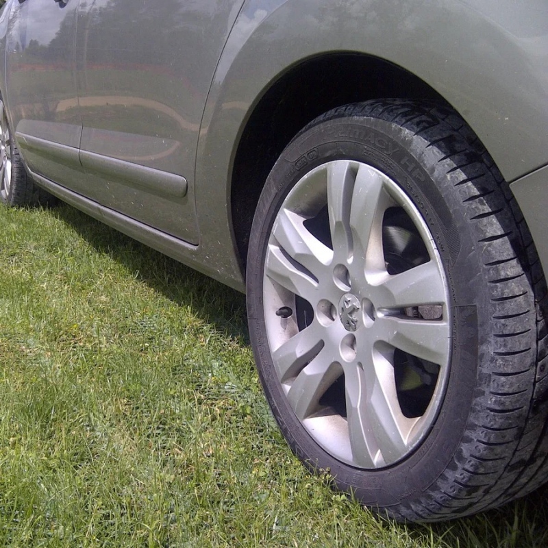 Zatrávňovacia rohož na dočasné parkovanie GrassRoll Premium+ | 2x15m | 30m2 do 5 ton