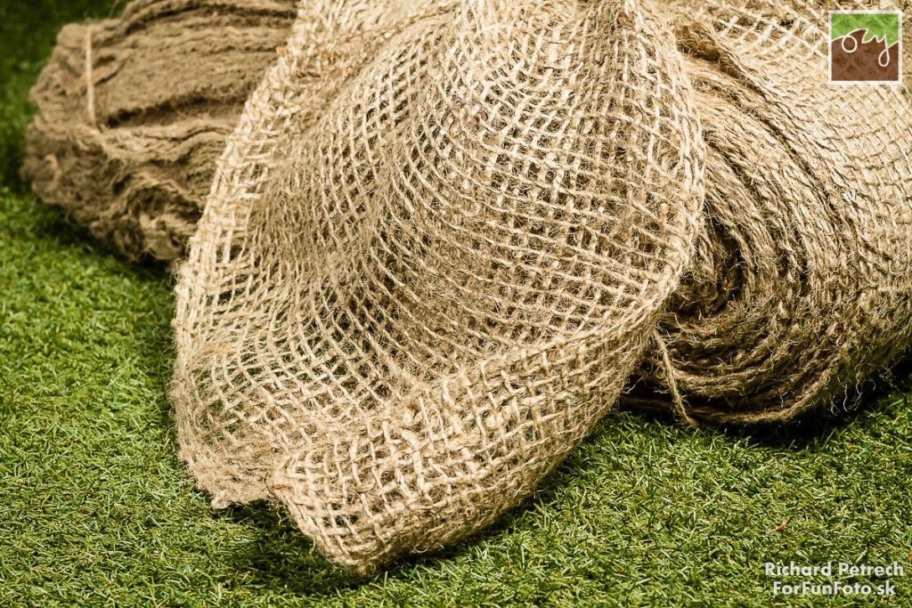 Jutová prírodná geotextília 250g/m2 | 1,22x50m | 61m2