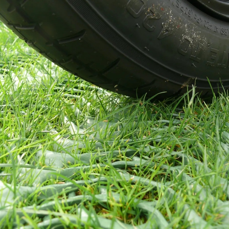 Zatrávňovacia rohož na trvalé parkovanie GrassRoll Extra | 2x10m | 20m2 až do 7,5 ton