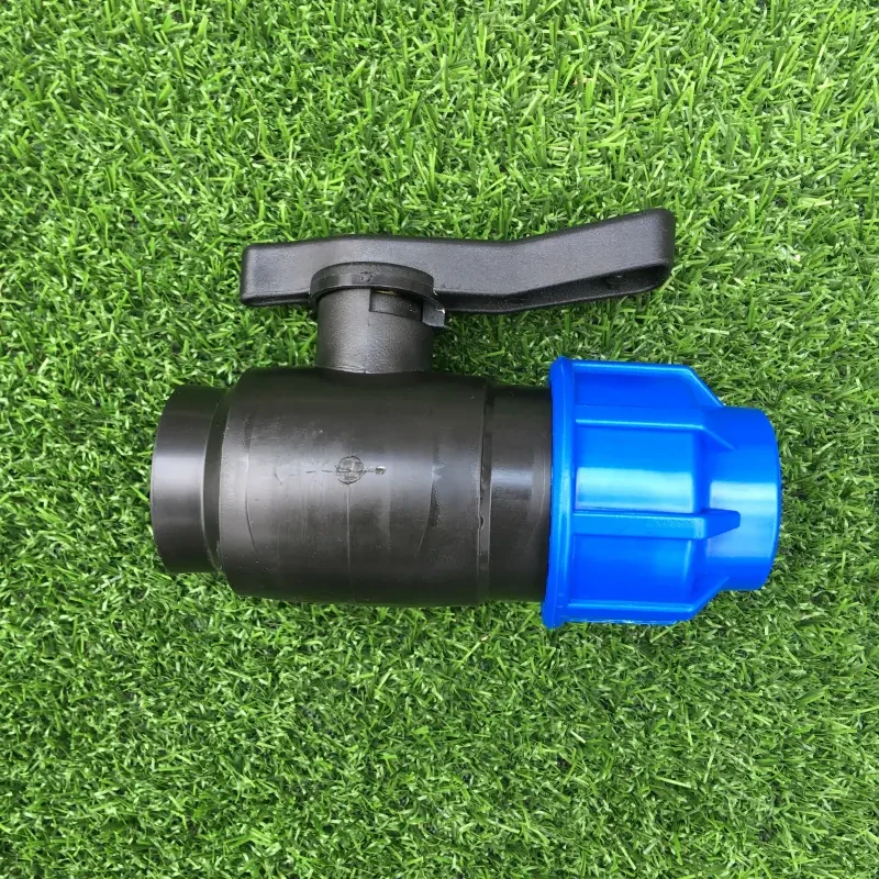 Plastový guľový ventil 32mm x 1" VNZ
