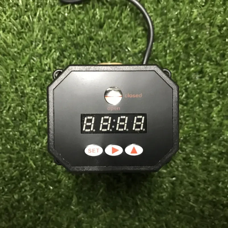 Automatický guľový ventil 230V s časovačom 1/2"VNZ