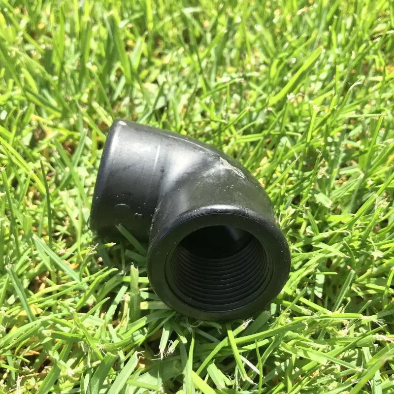 Plastové koleno 3/4" VNZ