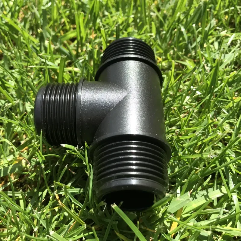 Plastový T-kus 1" VOZ