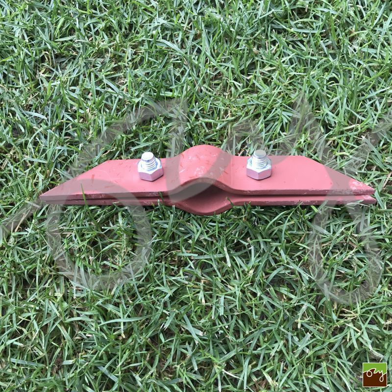 Montážna svorka na PE potrubie D32 oceľ