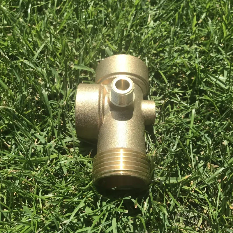 Mosadzná 5-cestná tvarovka 82mm