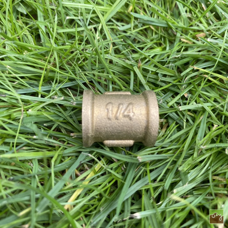 Mosadzná spojka 1/4" VNZ - 1/4" VNZ