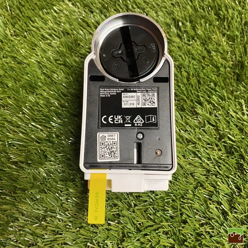 Elektronický zámok NUKI SMART LOCK PRO 4. generácie s WIFI, biely