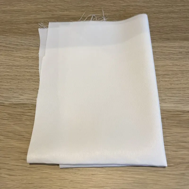 Biela látka na tieniace plachty 140g/m2 | šírka 146cm | rezaná po 1bm