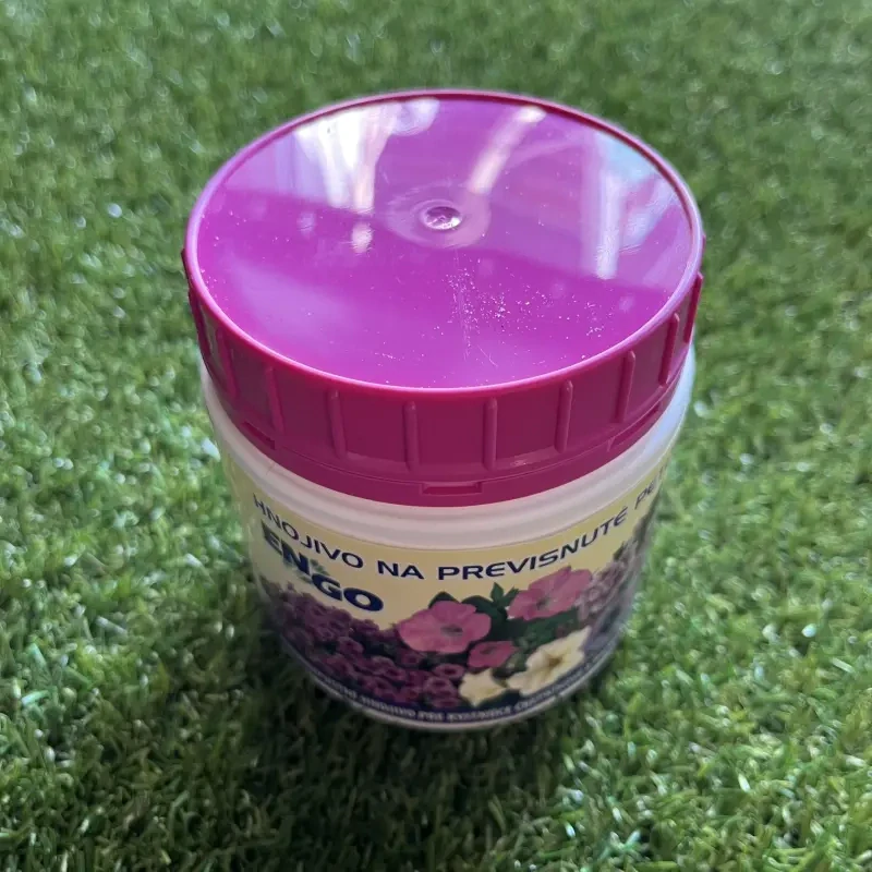Hnojivo na previsnuté petúnie | NPK 20-20-20 | 0,5kg