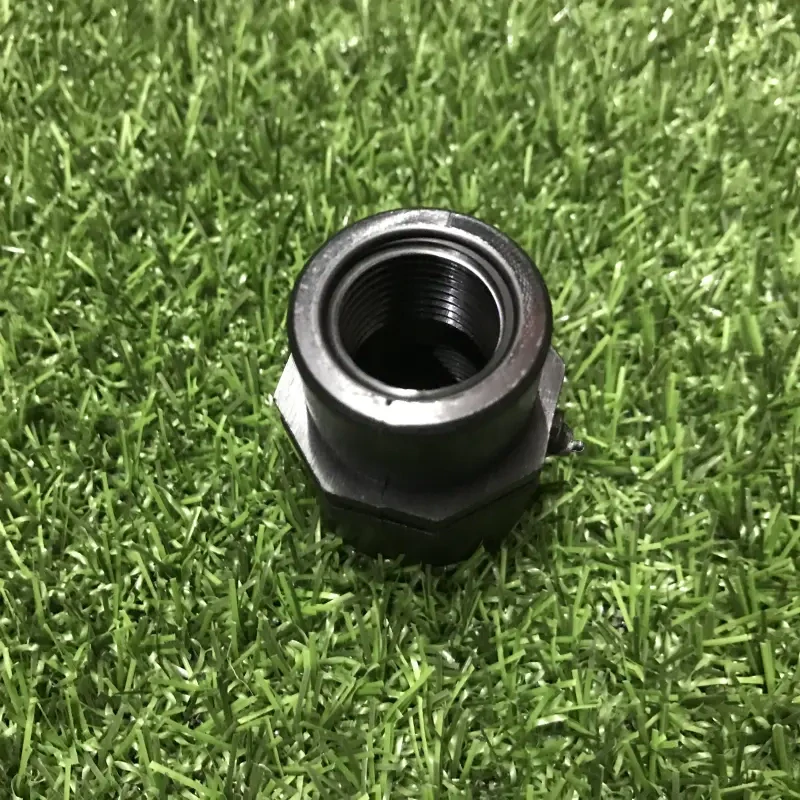 Plastová redukcia 3/4" VNZ - 1/2" VNZ
