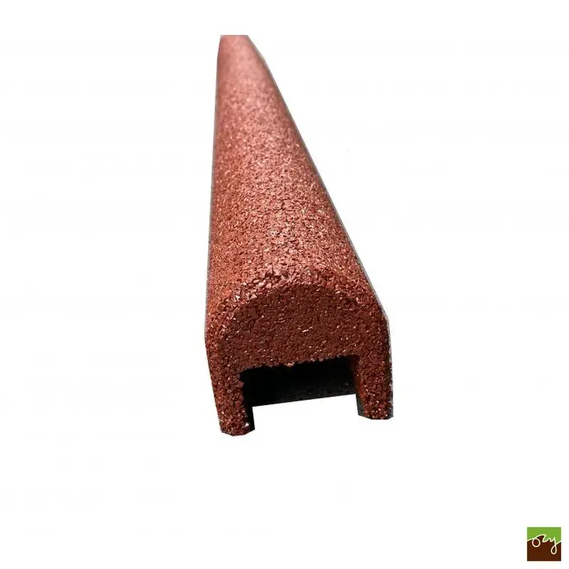 Gumový kryt obrubníka červený