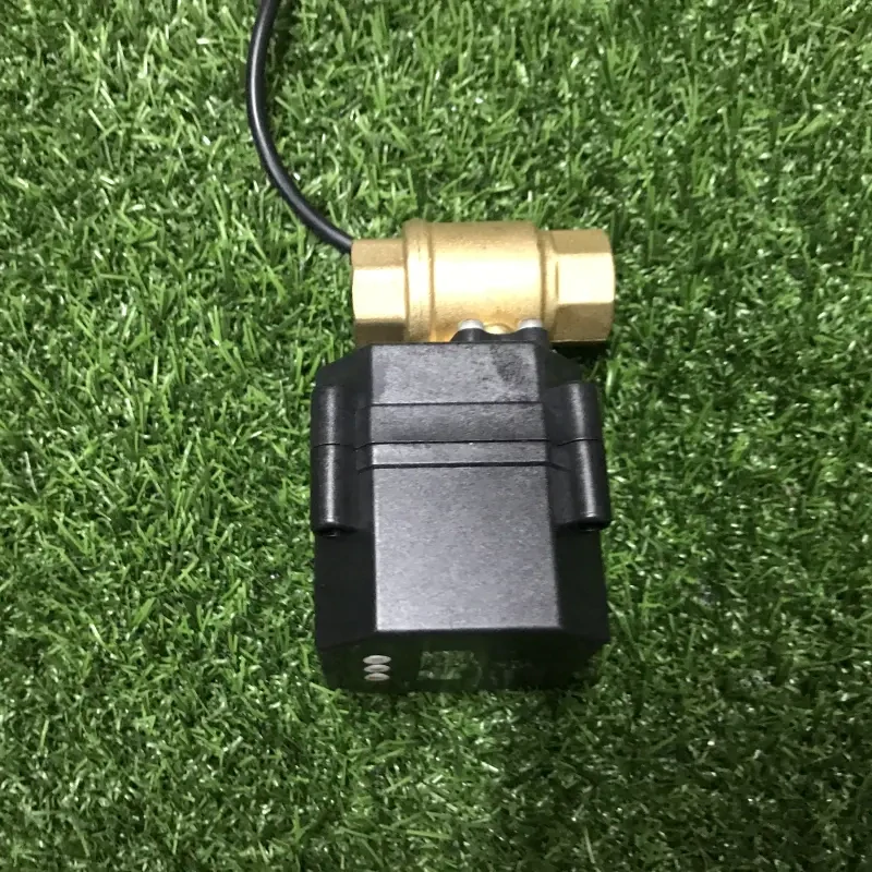 Automatický guľový ventil 230V s časovačom 1/2"VNZ