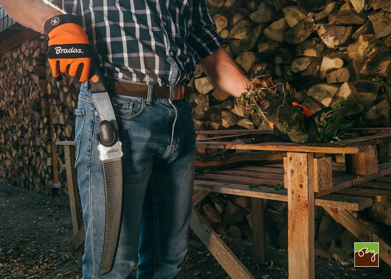 Pílka záhradnícka na konáre s púzdrom 32cm čepeľ