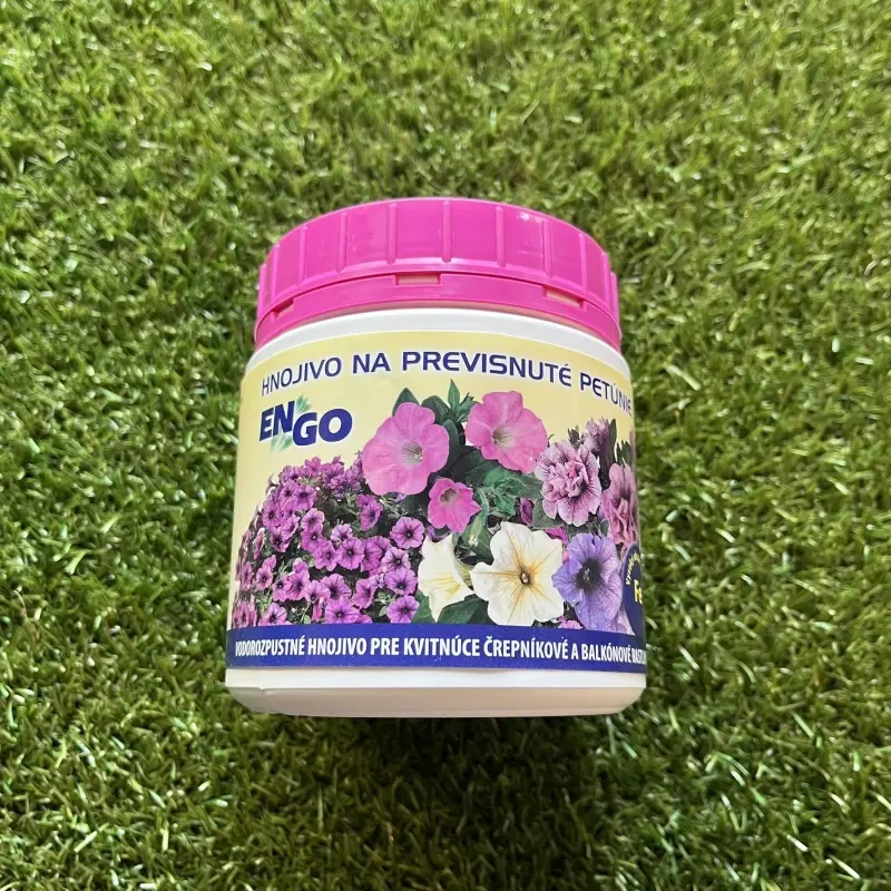 Hnojivo na previsnuté petúnie | NPK 20-20-20 | 0,5kg