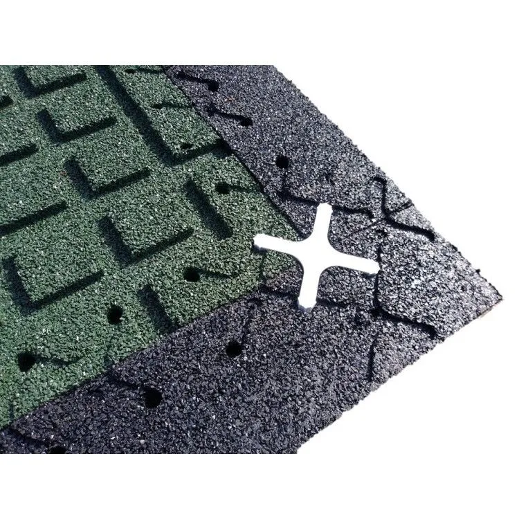 Gumová nábehová hrana rohová - čierna