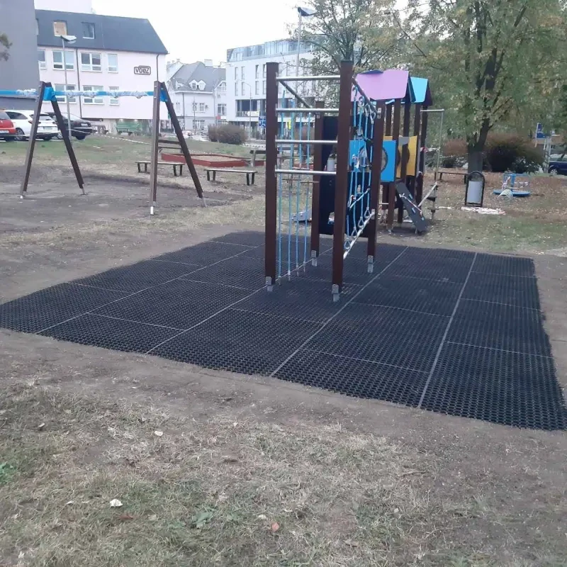Gumový bezpečnostný povrch pre detské ihriská|1x1,5m|1,5m2