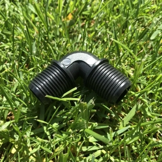 Plastové koleno 1/2" VOZ