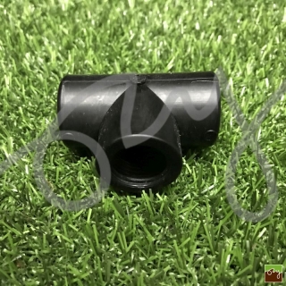 Plastový T-kus 1/2" VNZ