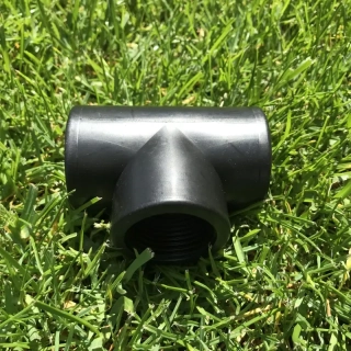 Plastový T-kus 3/4" VNZ